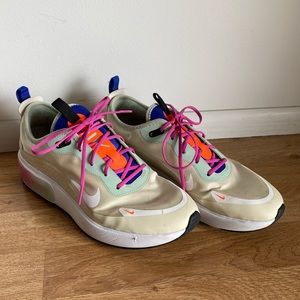 Nike Air Max DIA